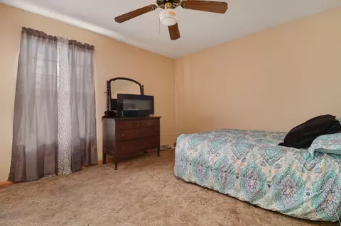 601 E Front St, El Paso, IL 61738 photo 17