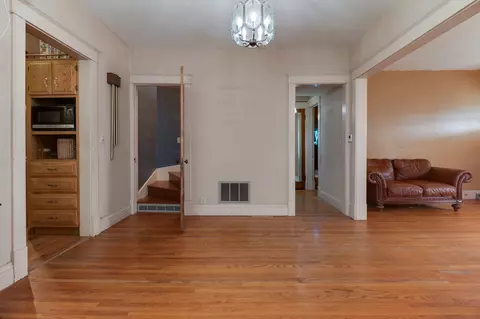 601 E Front St, El Paso, IL 61738 photo 7