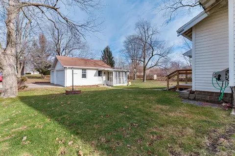 601 E Front St, El Paso, IL 61738 photo 39
