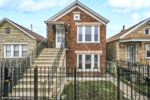 3329 S Oakley Ave, Chicago, IL 60608