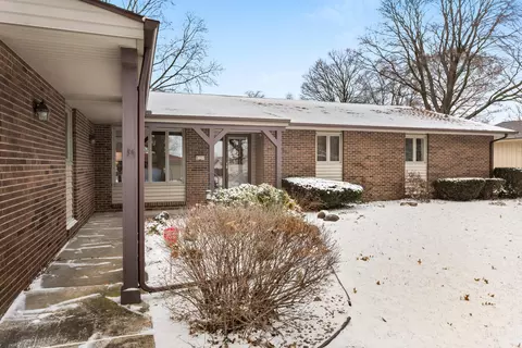Exterior - 2121 Seaton Ct, Champaign, IL 61821 photo 3 of 9