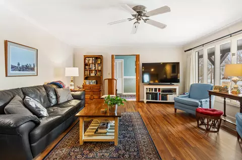 Living - 2121 Seaton Ct, Champaign, IL 61821 photo 2 of 9