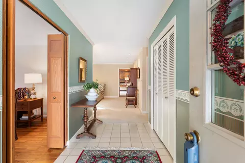 Entry Way - 2121 Seaton Ct, Champaign, IL 61821 photo 2 of 2