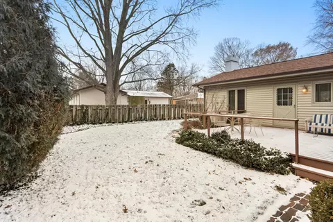 Exterior - 2121 Seaton Ct, Champaign, IL 61821 photo 7 of 9