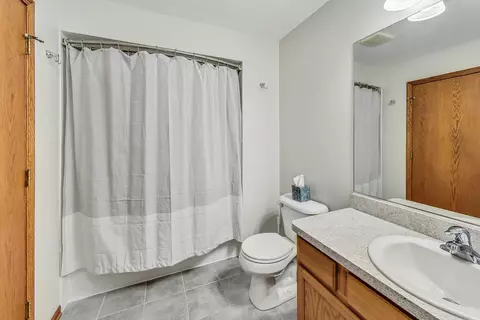 1256 Lacoma Dr, Lockport, IL 60441 photo 17