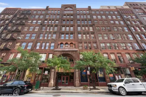 711 S Dearborn St #704, Chicago, IL 60605