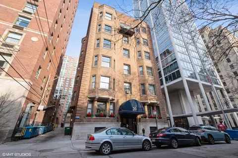 20 E Goethe St #604, Chicago, IL 60610