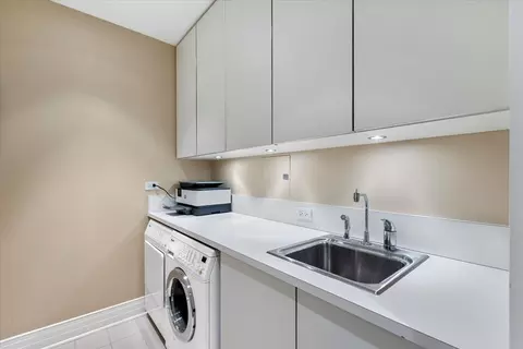 159 E Walton Pl #7A, Chicago, IL 60611 photo 27