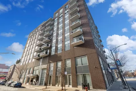 1546 N Orleans St #905, Chicago, IL 60610