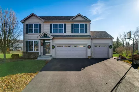 10706 Mallard Ln, Richmond, IL 60071