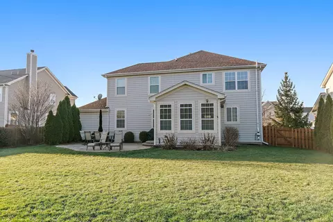 455 E Amberside Dr, Elgin, IL 60124 photo 31