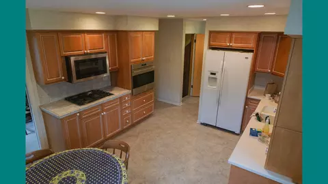 534 N Walnut St, Itasca, IL 60143 photo 7