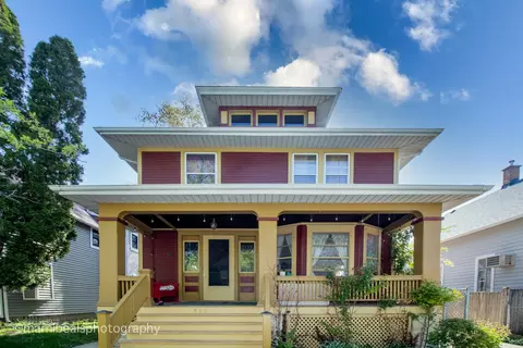 515 N 3rd Ave, Maywood, IL 60153