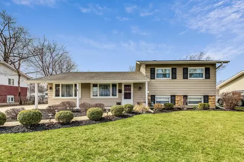 470 Audubon St, Hoffman Estates, IL 60169