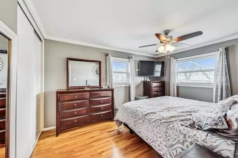 470 Audubon St, Hoffman Estates, IL 60169 photo 14