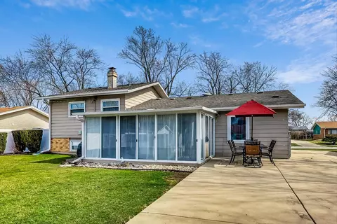 470 Audubon St, Hoffman Estates, IL 60169 photo 32