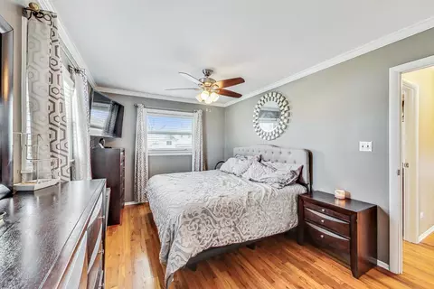 470 Audubon St, Hoffman Estates, IL 60169 photo 13