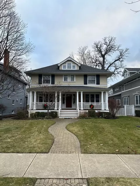 1023 Greenwood Ave, Wilmette, IL 60091