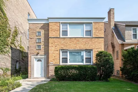 7545 N Claremont Ave, Chicago, IL 60645