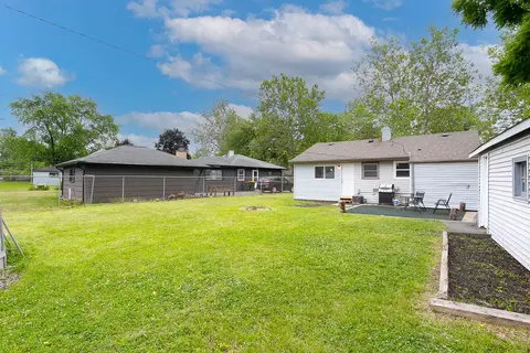 2710 Hawk Ln, Rolling Meadows, IL 60008 photo 21