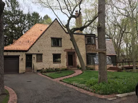 333 Lakeside Pl, Highland Park, IL 60035