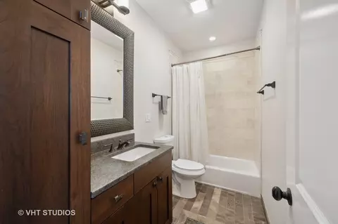 1005 W Webster Ave #4E, Chicago, IL 60614 photo 17