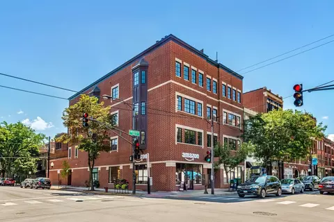 1005 W Webster Ave #4E, Chicago, IL 60614