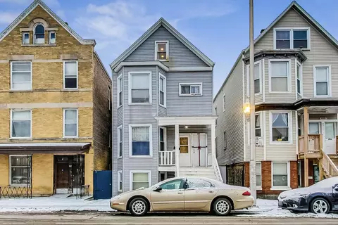 3709 W Diversey Ave, Chicago, IL 60647