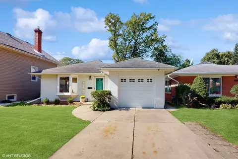 874 Jeannette St, Des Plaines, IL 60016