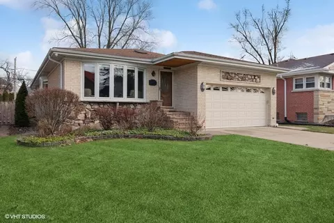 1411 S Crescent Ave, Park Ridge, IL 60068