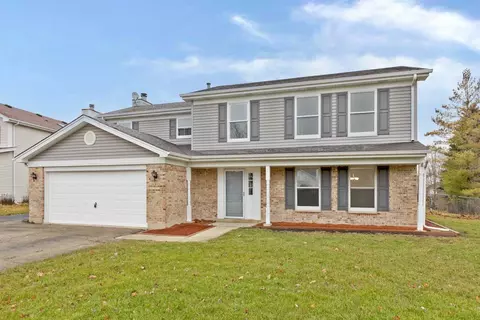 717 Cutters Mill Ct, Schaumburg, IL 60194
