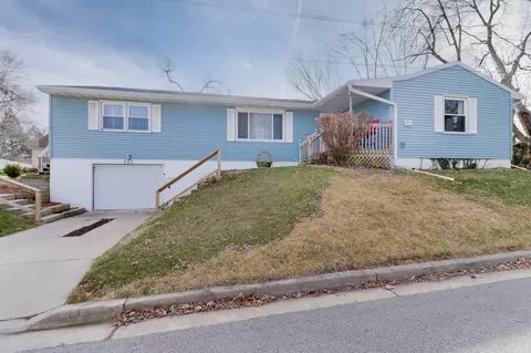707 Fremont St, Bloomington, IL 61701