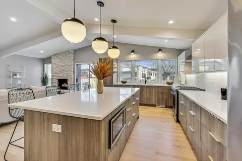 1001 Rolling Pass, Glenview, IL 60025 photo 10