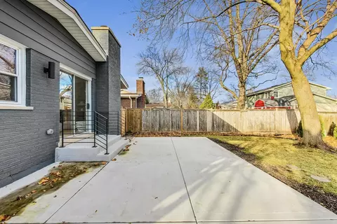 1001 Rolling Pass, Glenview, IL 60025 photo 42