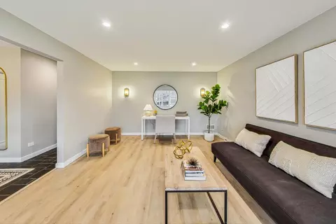 1001 Rolling Pass, Glenview, IL 60025 photo 8