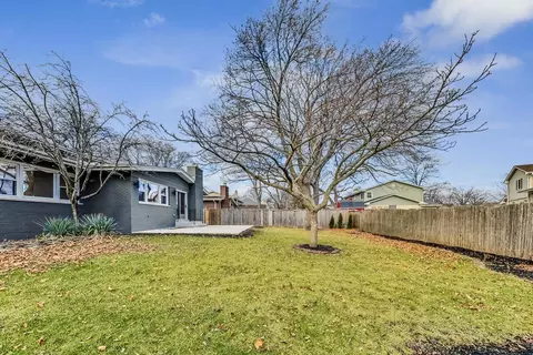 1001 Rolling Pass, Glenview, IL 60025 photo 45