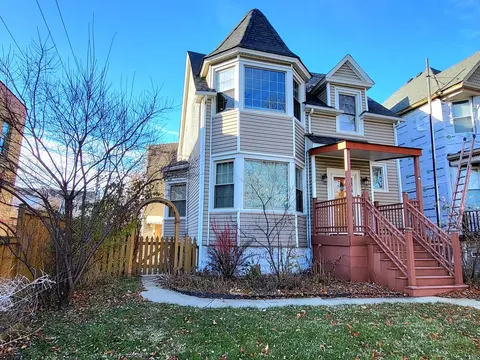 2416 N Bernard St, Chicago, IL 60647