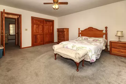 301 Shawnee Dr, Minooka, IL 60447 photo 12