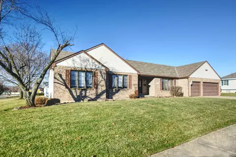 301 Shawnee Dr, Minooka, IL 60447