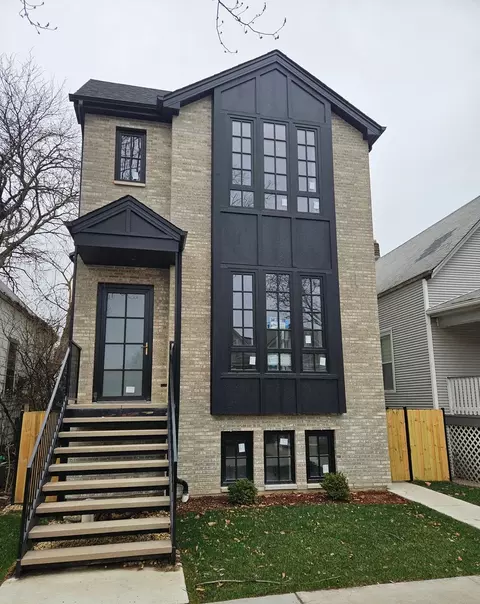4018 N Richmond St, Chicago, IL 60618