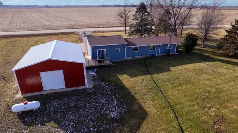 8879 Old State Rd, Clare, IL 60111 photo 3
