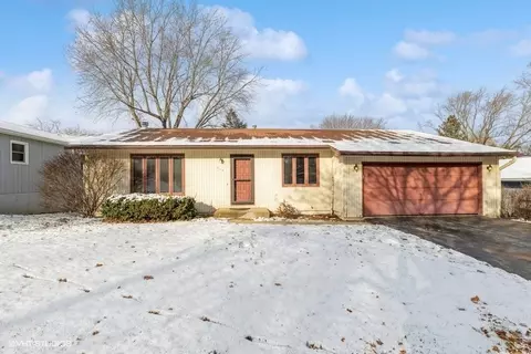 628 W Main St, Cary, IL 60013