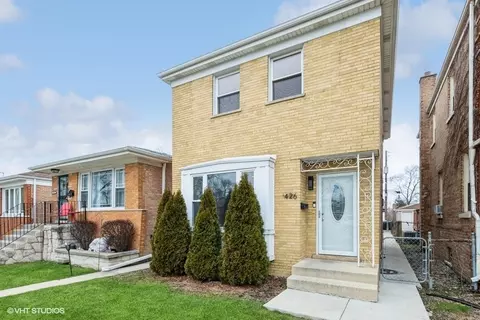 426 W 98th St, Chicago, IL 60628