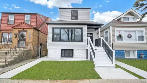 7338 S Honore St, Chicago, IL 60636
