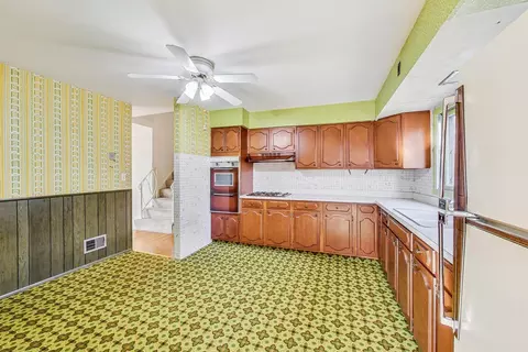 569 N 7th Ave, Des Plaines, IL 60016 photo 7
