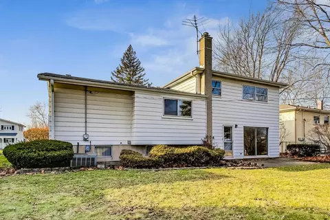 569 N 7th Ave, Des Plaines, IL 60016 photo 20