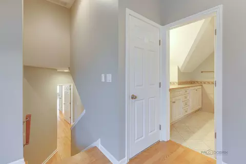 1408 Windcrest Rd, Deerfield, IL 60015 photo 21