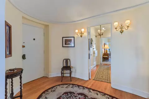 2666 E 73rd St #8E, Chicago, IL 60649 photo 5