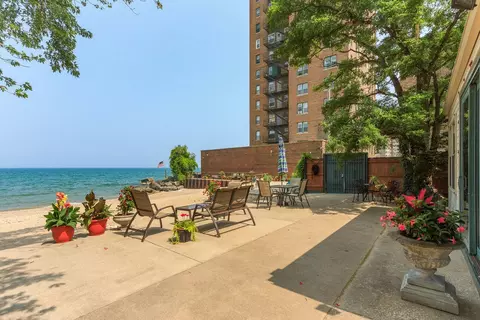 2666 E 73rd St #8E, Chicago, IL 60649 photo 28