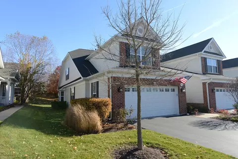 1056 Riviera Dr, Elgin, IL 60124 photo 27
